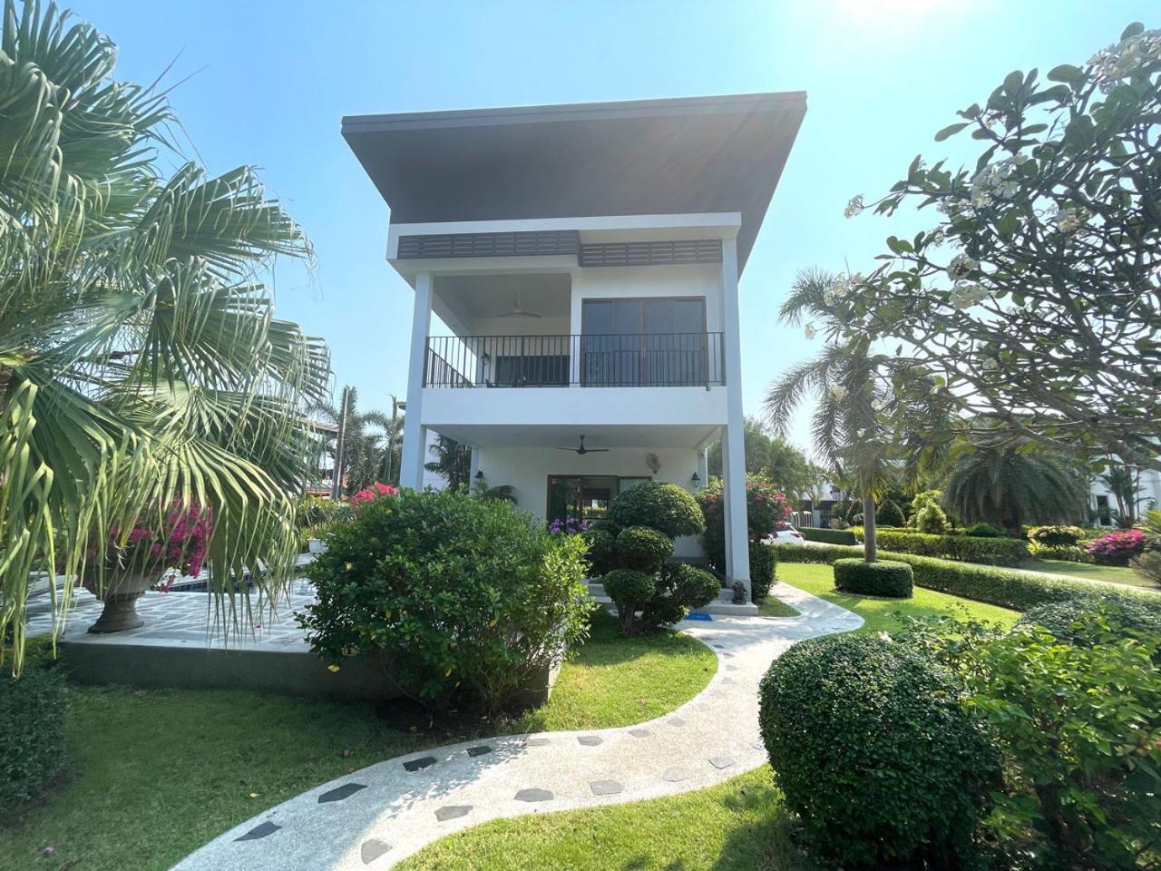 Seabreeze Villa Rayong Kültér fotó